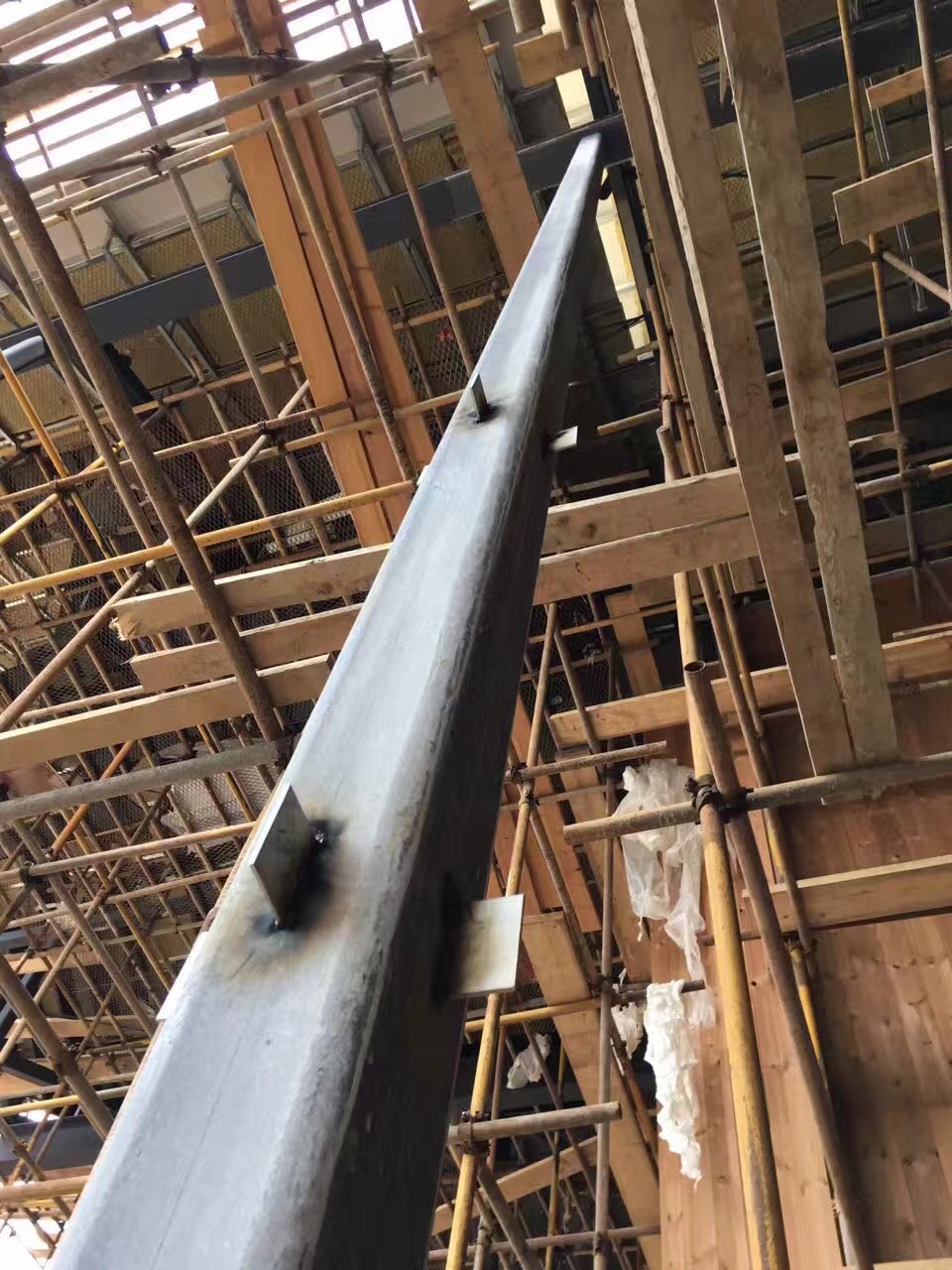 super slender column with 10.43m high and 140*140mm section